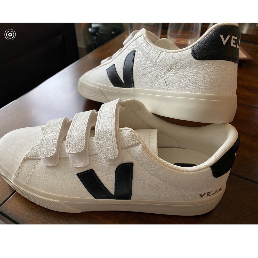 Brand new Veja Recife Sneakers